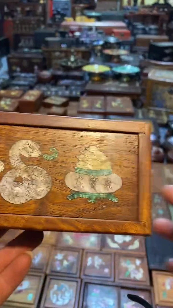 木盒子111111111111111