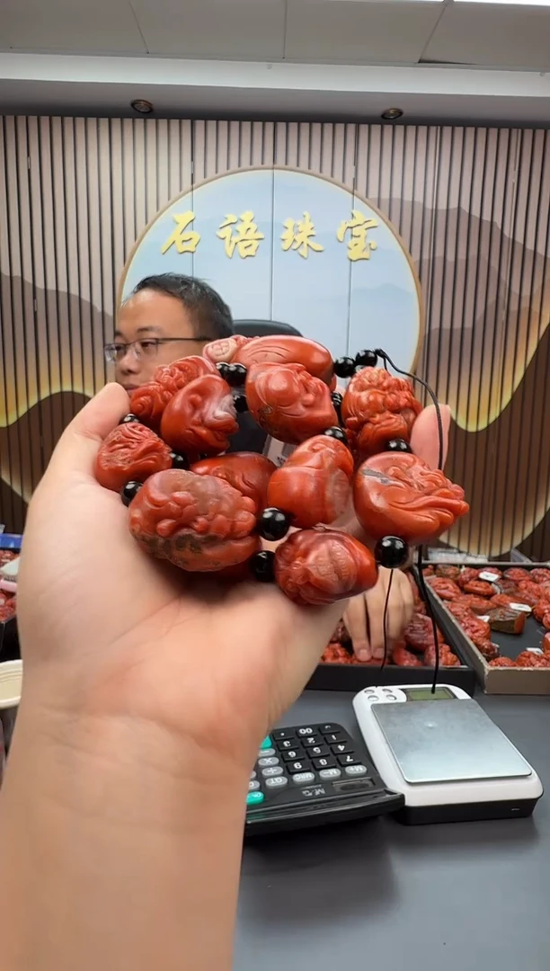 未镶嵌雕刻南红玛瑙062ZB0922产品一个