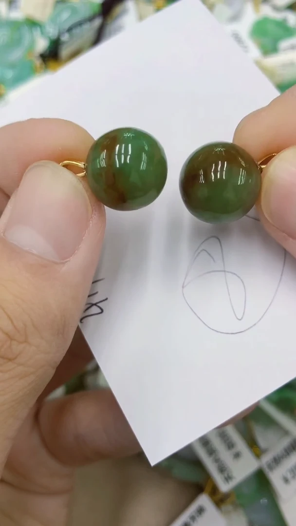 颈饰未镶嵌翡翠1111111111多样性发其一