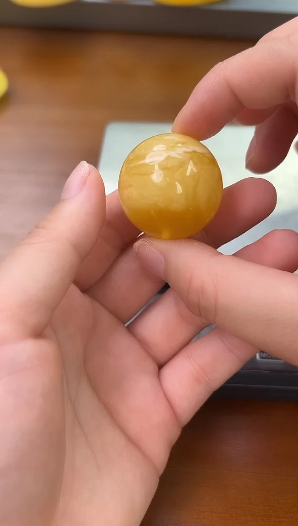 未镶嵌蜜蜡裸石琥珀蜜蜡吊坠