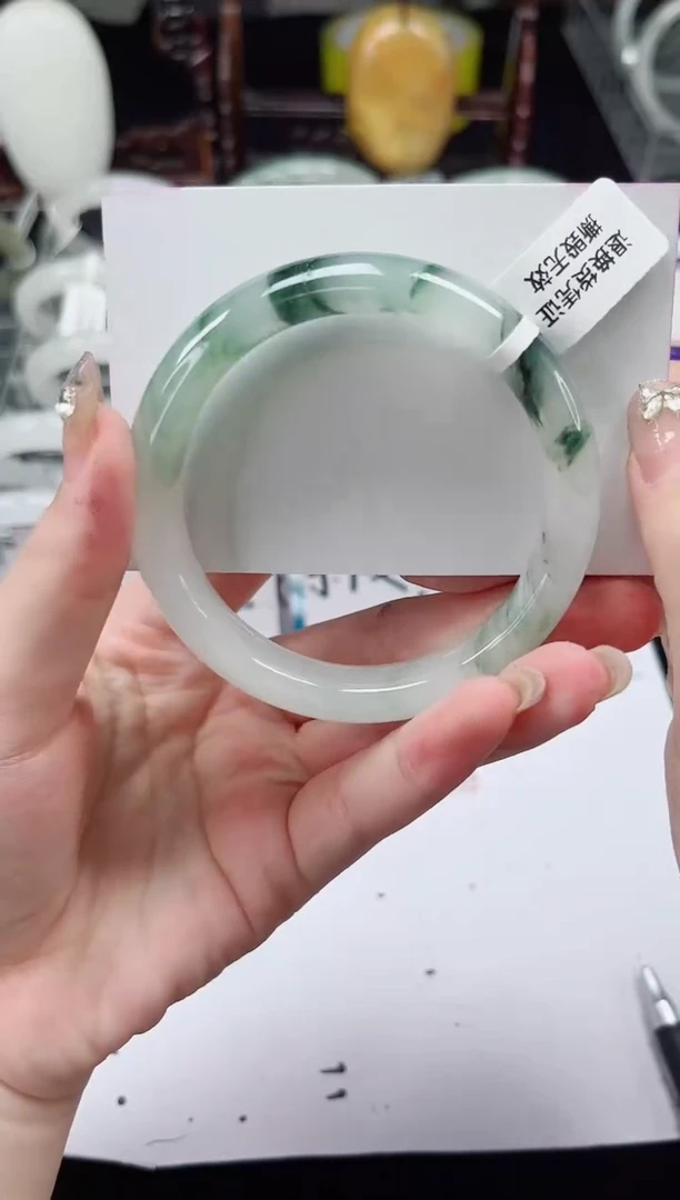 未镶嵌手镯石英质玉137-55/56