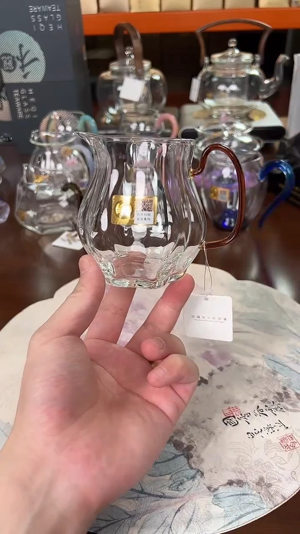 @@禾器晶彩颂妍茶海琥珀色