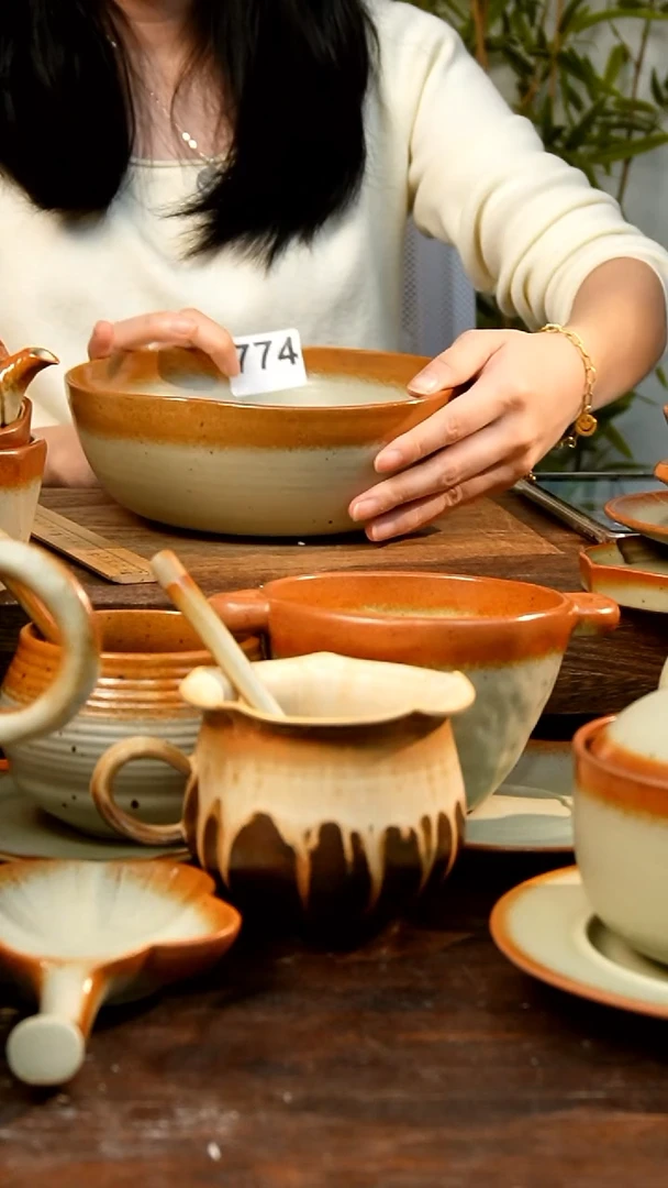 盘高颜值粗陶餐具限时抢购