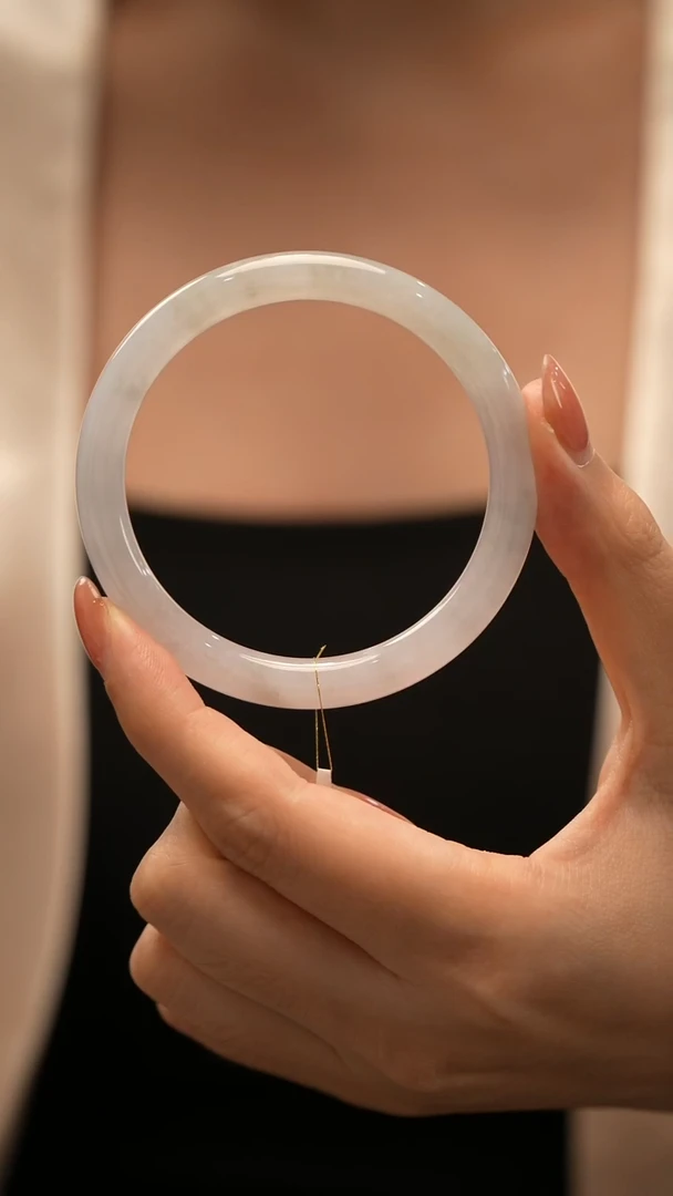 翡翠手镯（圆镯）未镶嵌5号