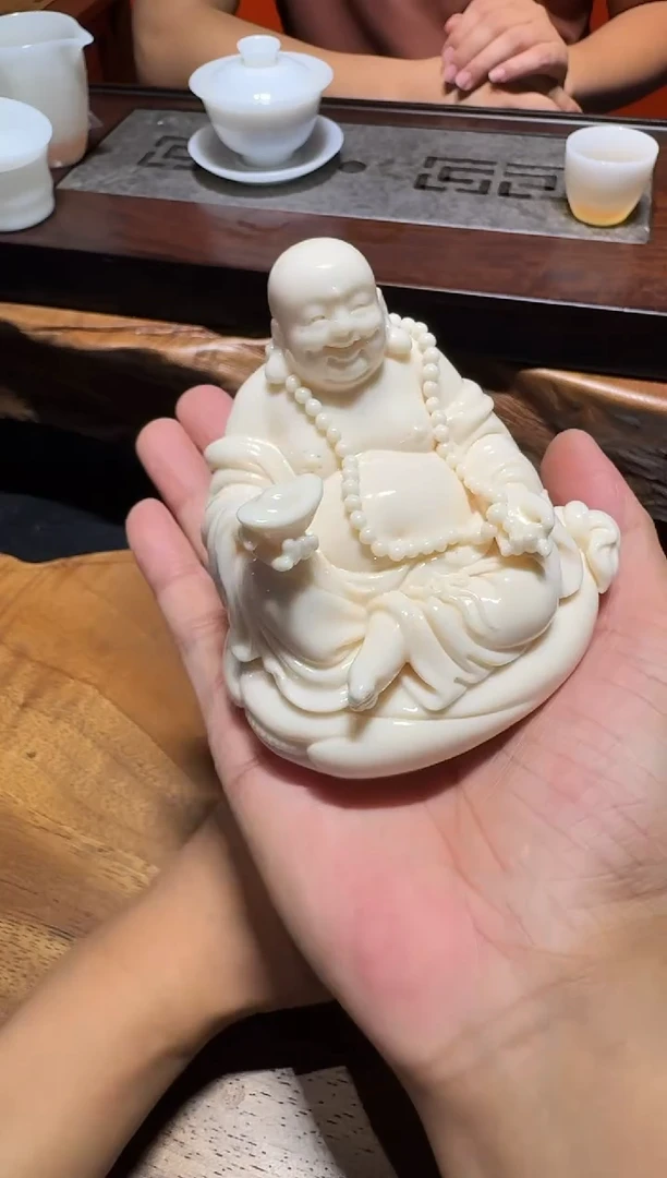 -王顺 欢喜自在弥勒（持珠串）摆件