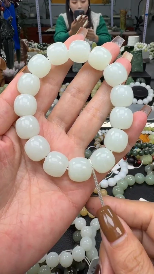 未镶嵌手串和田玉新疆且末金山白玉卡15