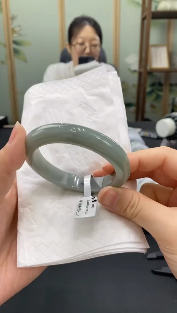 翡翠手镯未镶嵌00000112