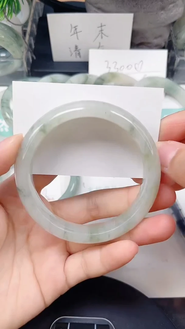 未镶嵌手镯石英质玉83-59/60