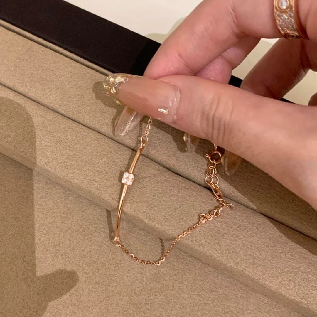 卡柒 铜合金手链 半镯闪锆小方糖手链时尚小众设计高级感叠戴手饰