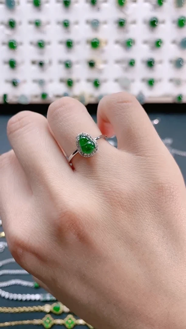 【闪购商品】翡翠戒指银S925镶嵌天然翡翠