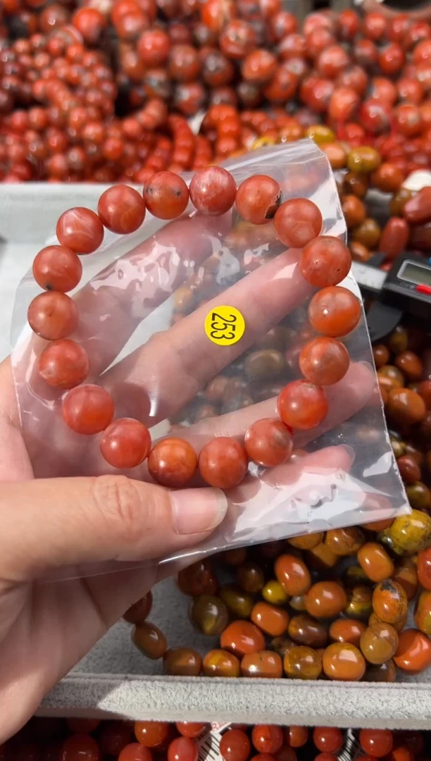未镶嵌手串南红玛瑙12+