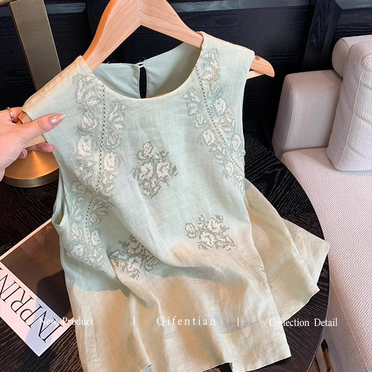绿色重工刺绣亚麻吊带背心女夏季新款高级感气质温柔宽松无袖上衣