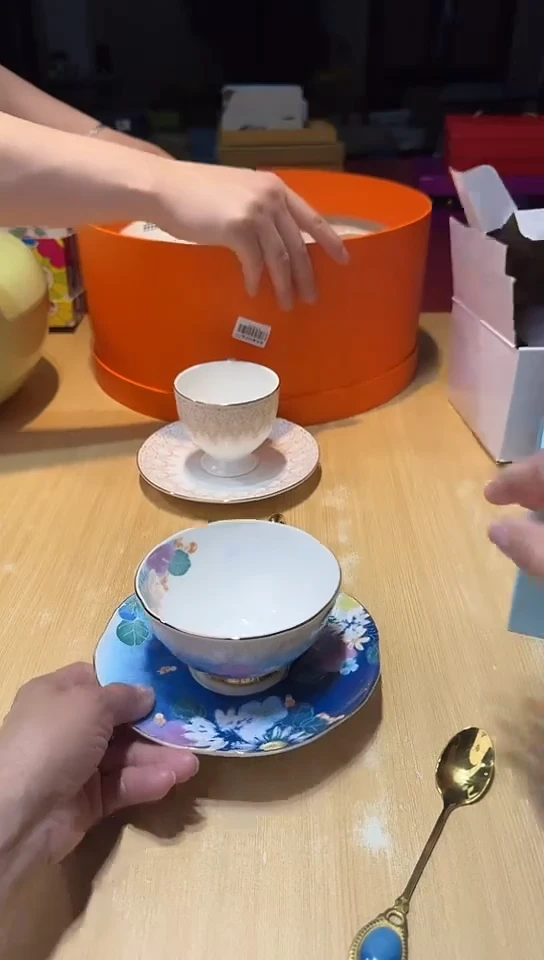 瓷片生活的本意是开心啊@@1