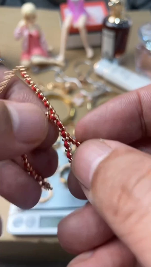 瓷片嘉荣当康大姐fu的总铺