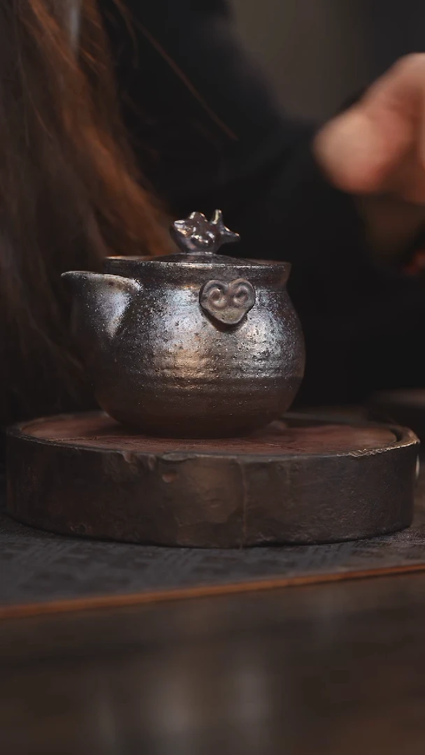 【闪购商品】杯153柴房陶瓷丨粗陶手抓壶