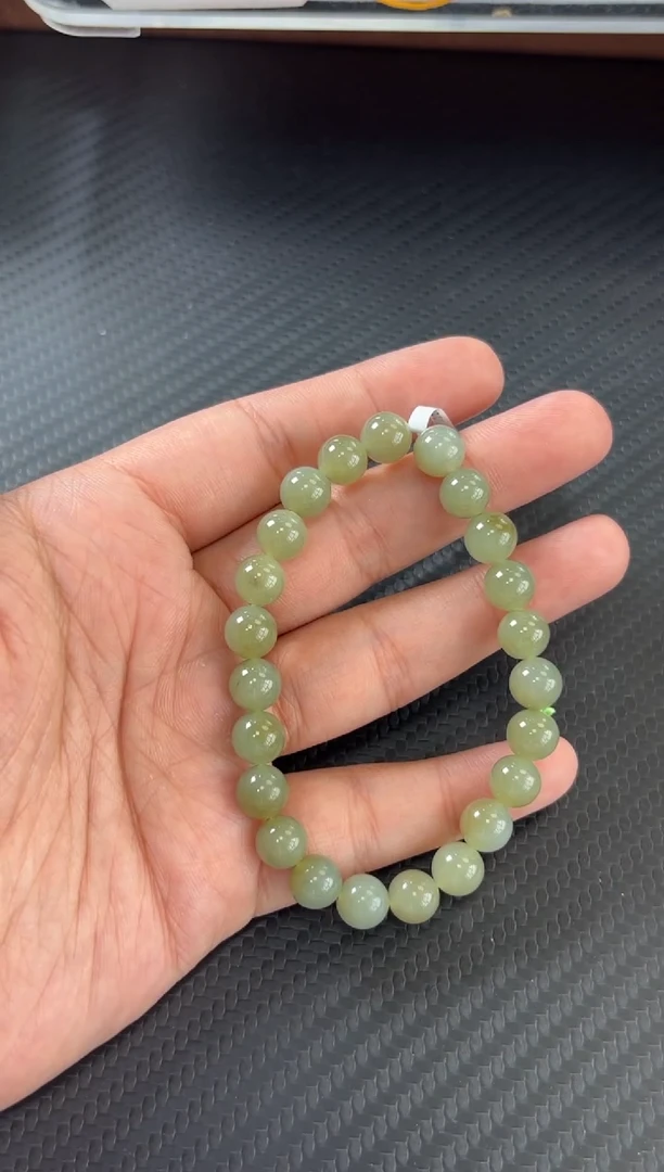 和田玉未镶嵌手串且末微色差近矿卡8m