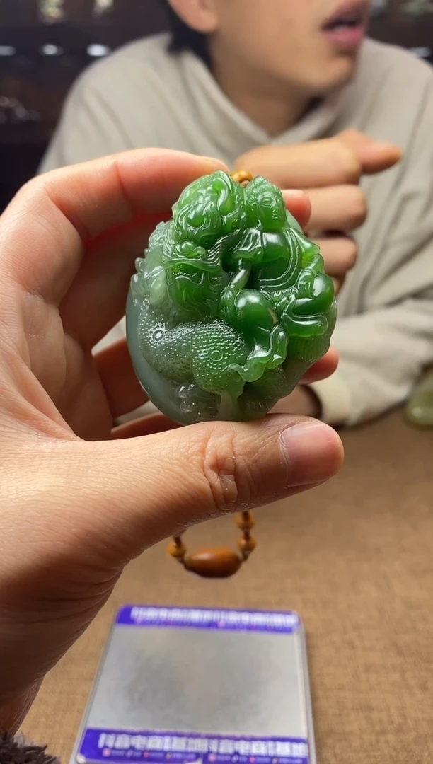 【闪购商品】和田玉颈饰未镶嵌1