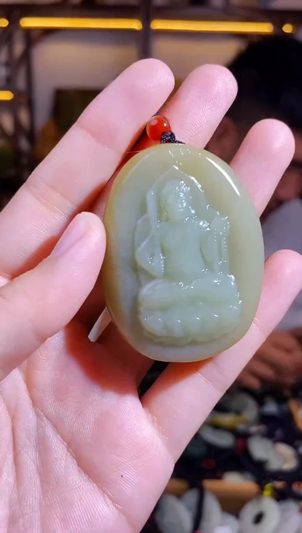 颈饰未镶嵌和田玉1
