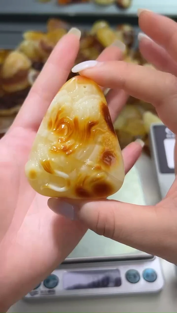 裸石琥珀未镶嵌琥珀蜜蜡吊坠