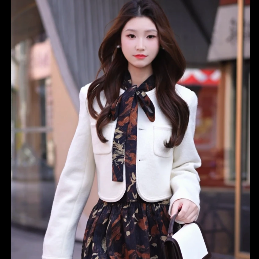 AMASS/阿玛施千金风气质穿搭氛围感新款小香风短款外套5400627