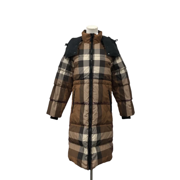 妃鱼/博柏利/聚酯纤维/羽绒服/95新/M9/22