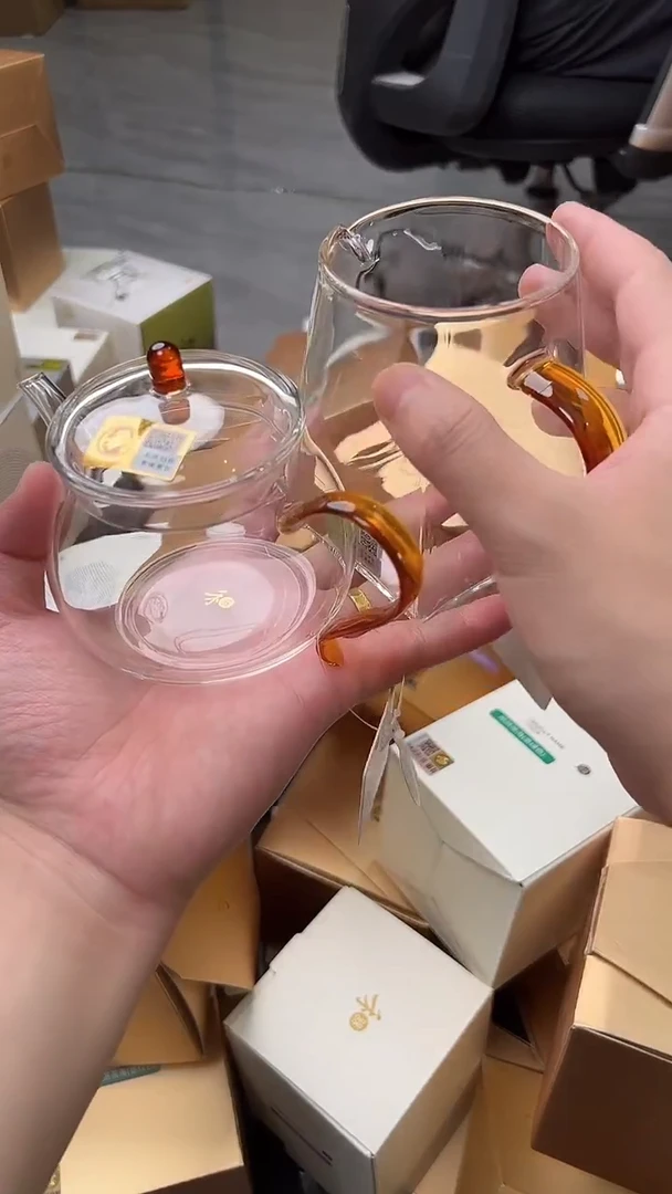 @@禾器晶彩青云壶琥珀+瀚然琥珀