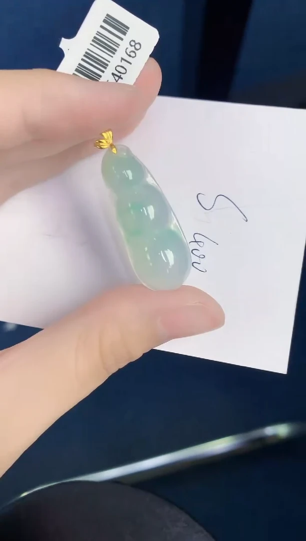 翡翠18K金镶嵌颈饰天然翡翠缅甸A货