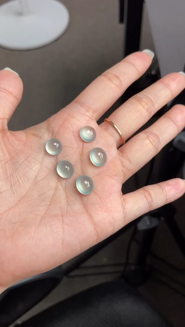 翡翠未镶嵌吊坠(不含链)蛋面一手 10.3 9.2 5.8