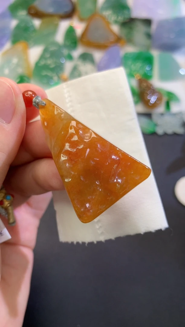 翡翠未镶嵌吊坠(不含链)7245