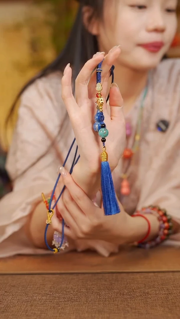 228宴禾堂精工项链-------68