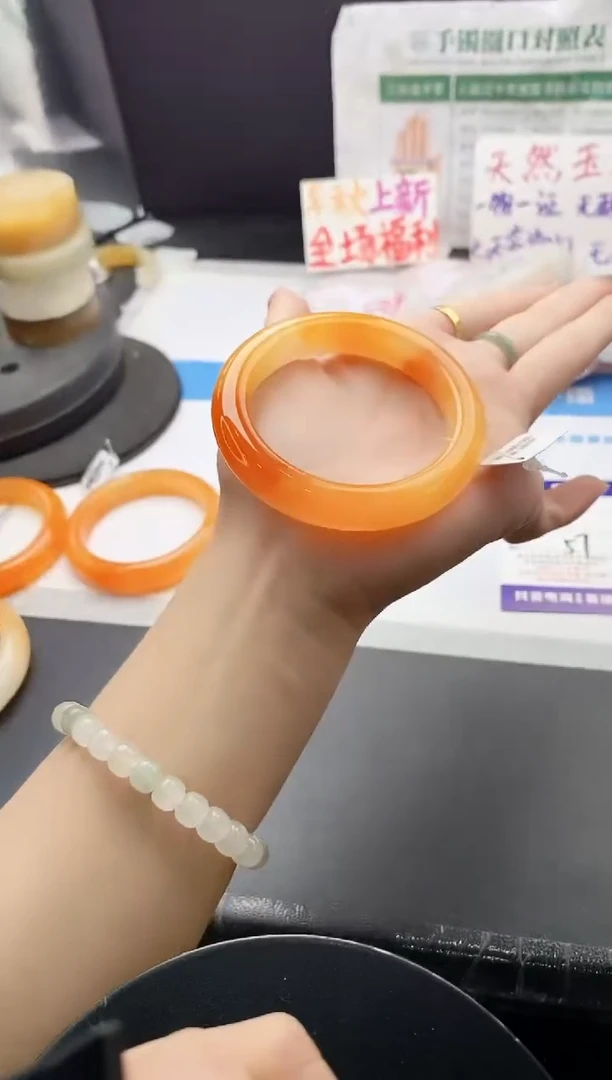 未镶嵌手镯石英质玉j183-HHB57+