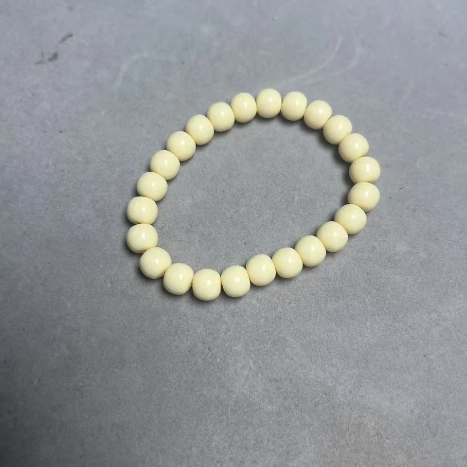 B80猛犸牙白玉菩提0.8单圈