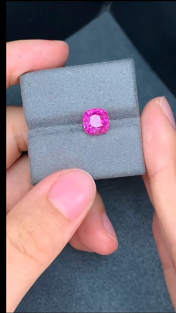 裸石尖晶石3.24克拉