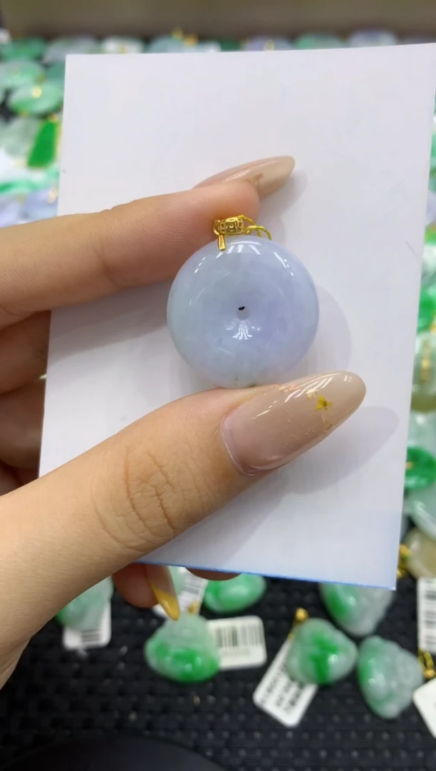 颈饰未镶嵌翡翠天然缅甸翡翠A货