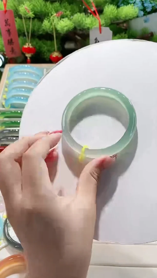玛瑙/玉髓手镯未镶嵌64-60.5
