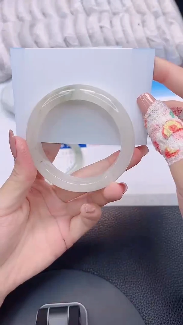 石英质玉手镯未镶嵌225-54