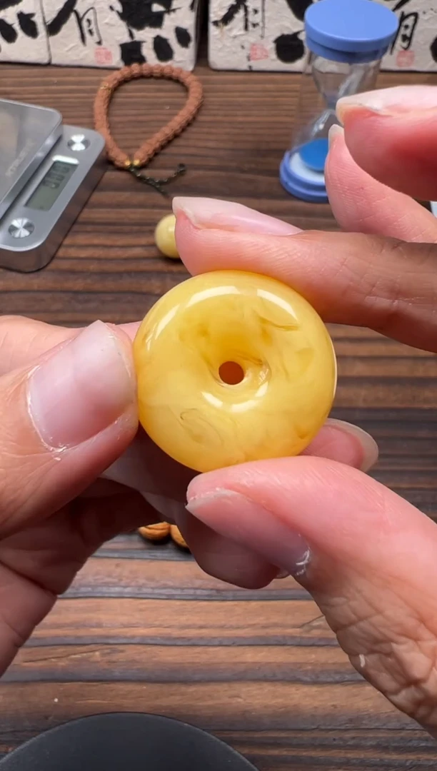 裸石蜜蜡未镶嵌蜜蜡配饰