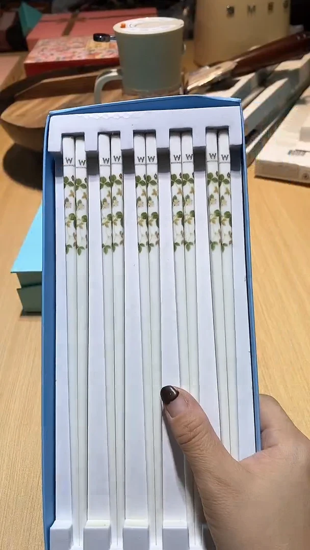 【闪购商品】瓷片锅碗瓢盆一件不剩