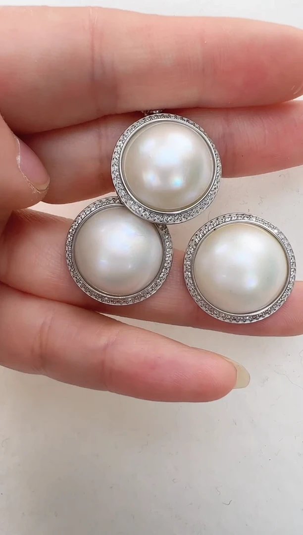 【闪购商品】拼合珍珠（马贝珠）耳饰银S925镶嵌白色太阳花套装