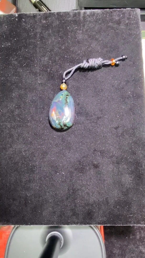 琥珀颈饰未镶嵌吊坠