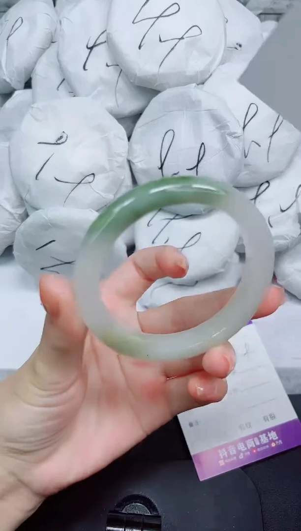 石英质玉手镯未镶嵌15-55.5