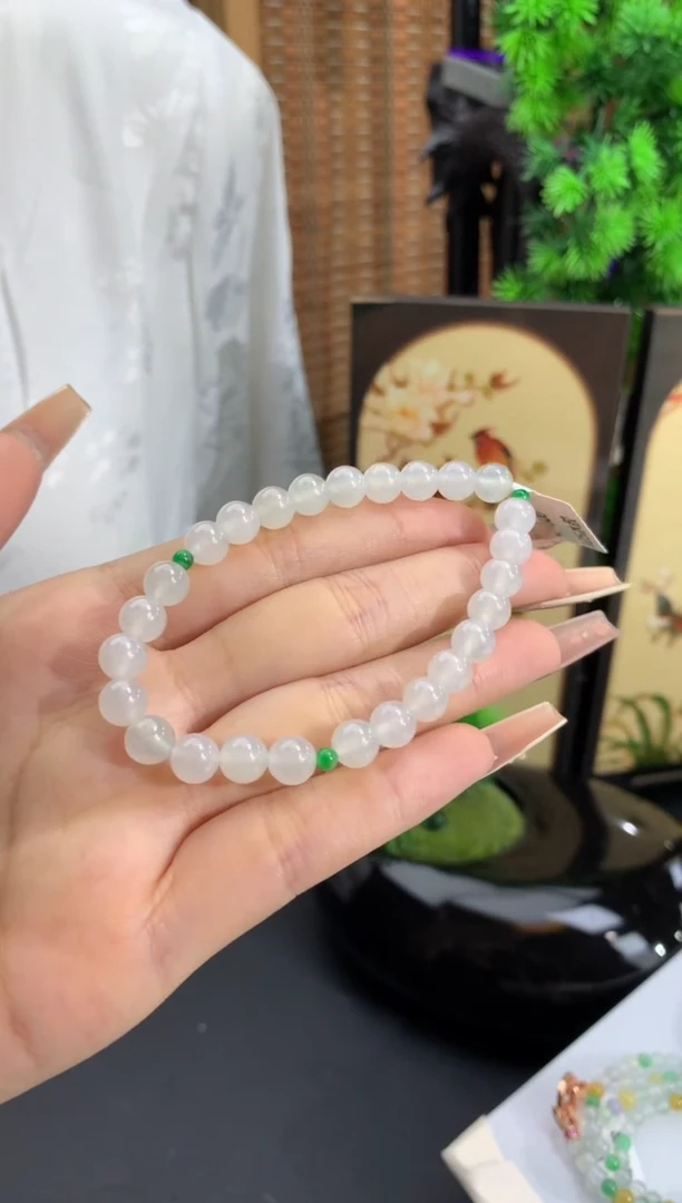 未镶嵌手链翡翠洒乌鸡 卡6.7mm