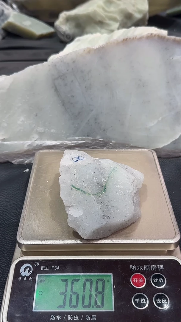未镶嵌根据客户需求定制和田玉新疆和田玉黑山料天然原石