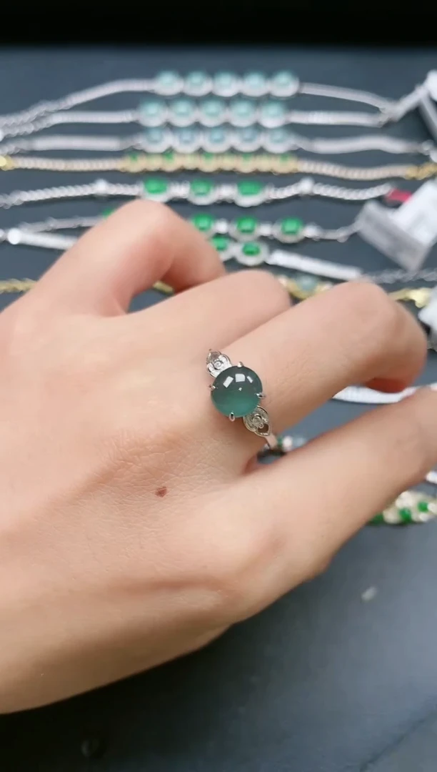 翡翠戒指银S925镶嵌1111