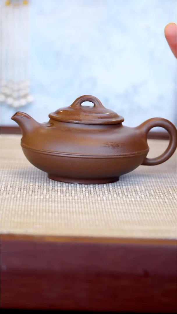 茶壶紫砂紫泥线圆微微瑕216C