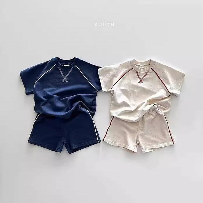 韩版夏季婴幼童装简约3条线M短袖短裤棉休闲套装宝宝幼儿园两件套