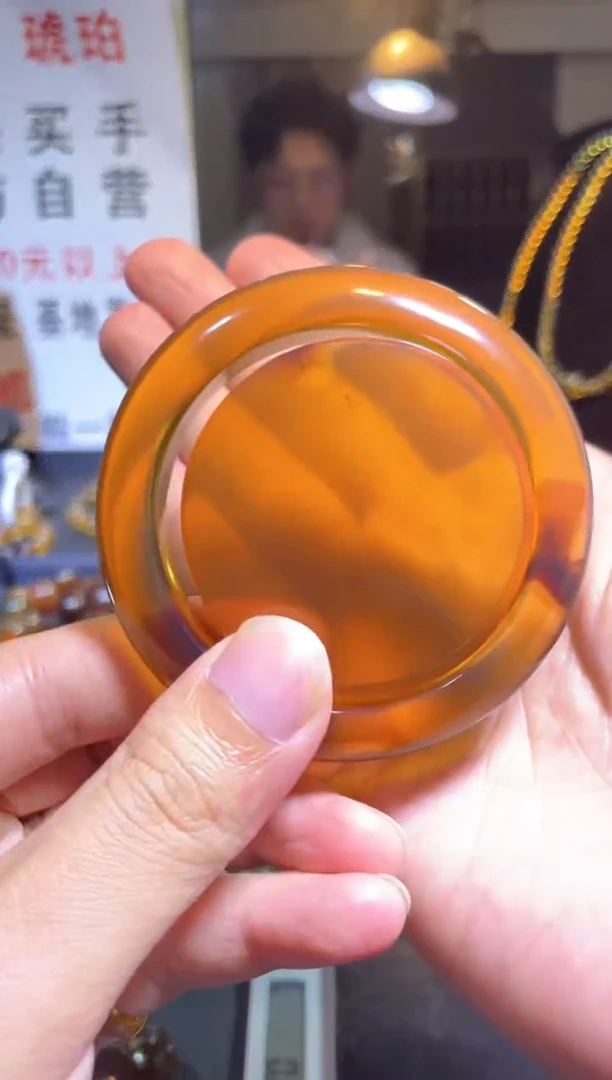 【闪购商品】琥珀裸石未镶嵌毕业灵草珀 手镯54圈口