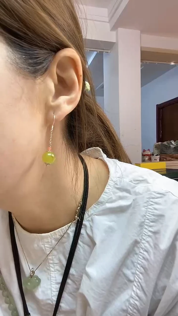 【闪购商品】岫玉耳坠银S925镶嵌多样性发货其中之一