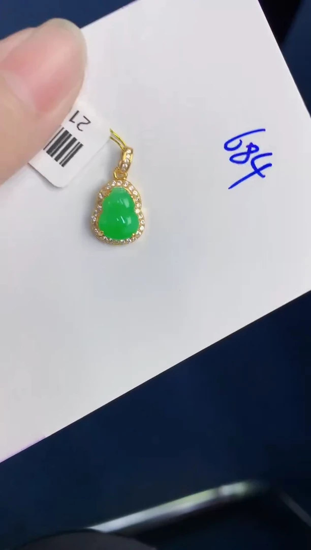 颈饰未镶嵌翡翠天然翡翠缅甸A货