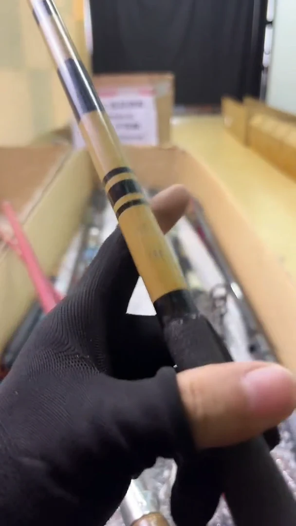 忠*鱼竿 孤品 微瑕 顺丰加10元